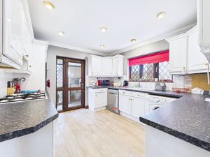 Photo 13- click for photo gallery